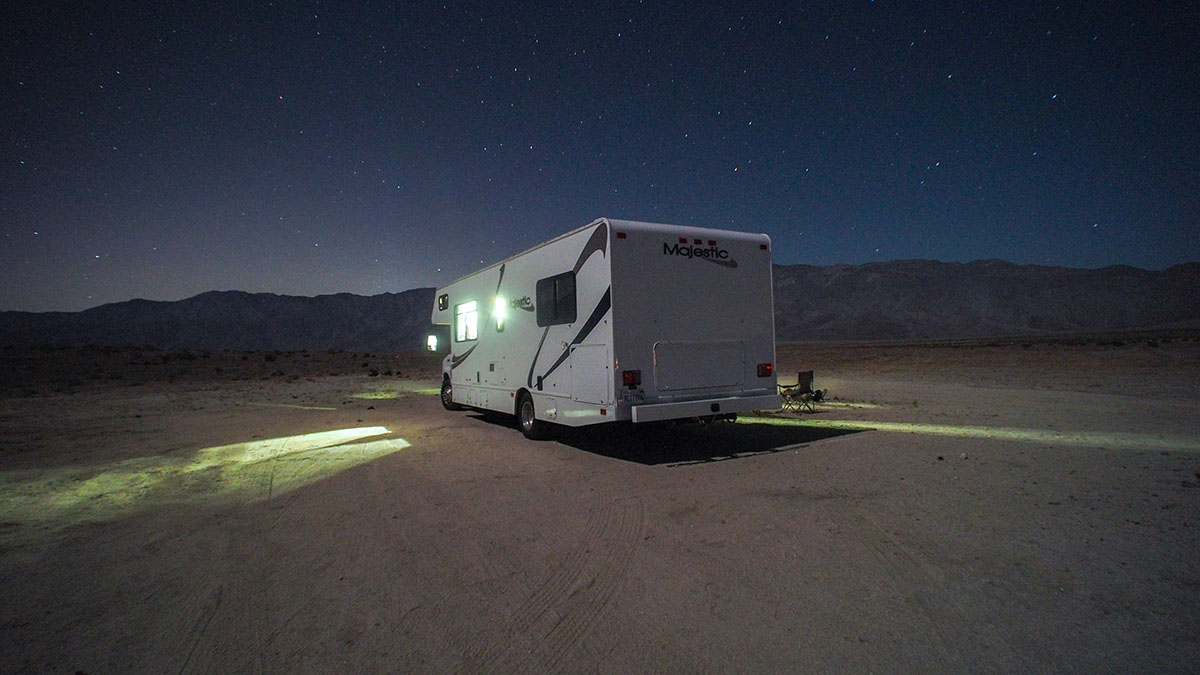 white and gray rv trailer